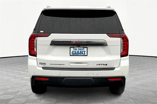 2021 GMC Yukon XL 4WD AT4