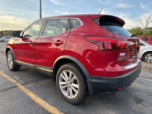2017 Nissan Rogue Sport S