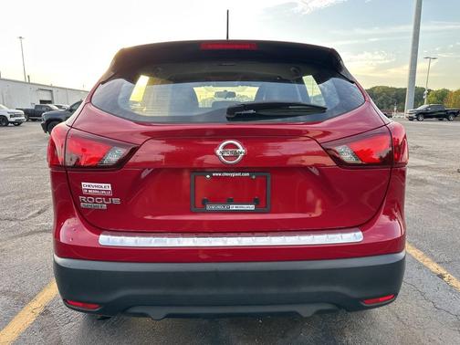 2017 Nissan Rogue Sport S