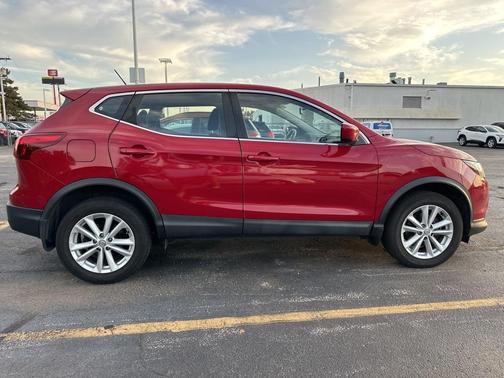 2017 Nissan Rogue Sport S