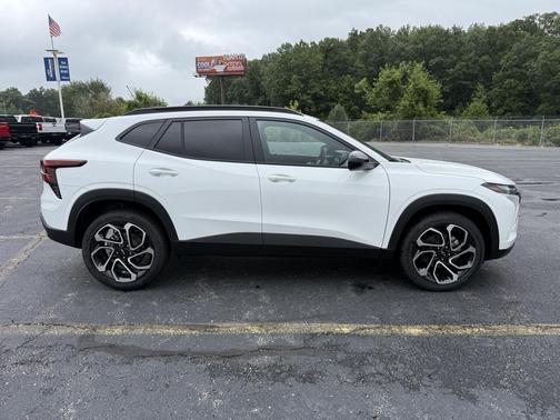 2025 Chevrolet Trax FWD 2RS