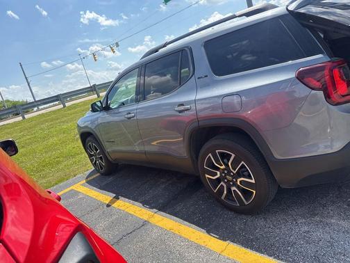 Steel Metallic 2021 GMC Acadia FWD SLE