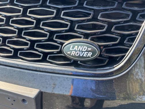 2020 Land Rover Discovery Landmark Edition