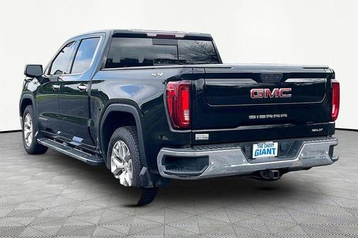 Onyx Black 2021 GMC Sierra 1500 SLT