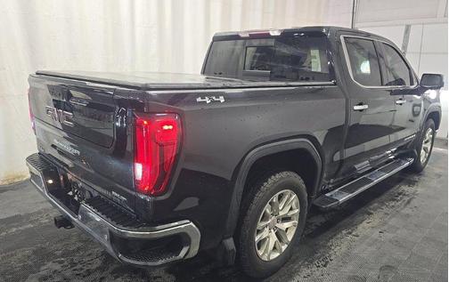 Onyx Black 2021 GMC Sierra 1500 SLT