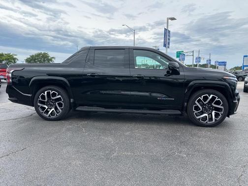 2024 Chevrolet Silverado EV First-Edition RST 4WD