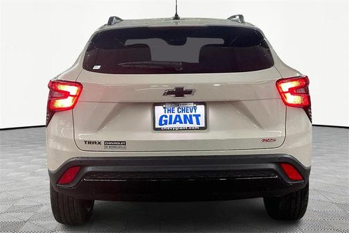 2026 Chevrolet Trax FWD 2RS