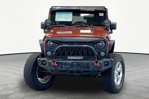 Copperhead Pearlcoat 2014 Jeep Wrangler Unlimited Sahara