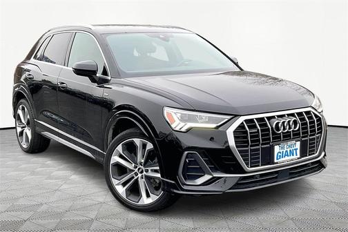 2020 Audi Q3 45 S line Premium Plus