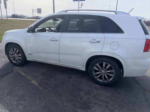 2011 Kia Sorento SX