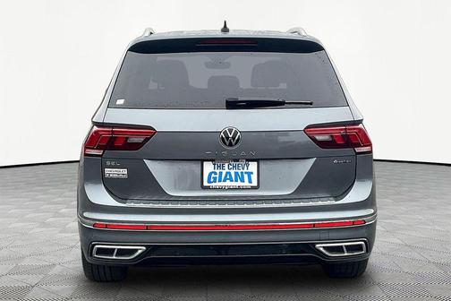 2022 Volkswagen Tiguan 2.0T SEL R-Line 4MOTION