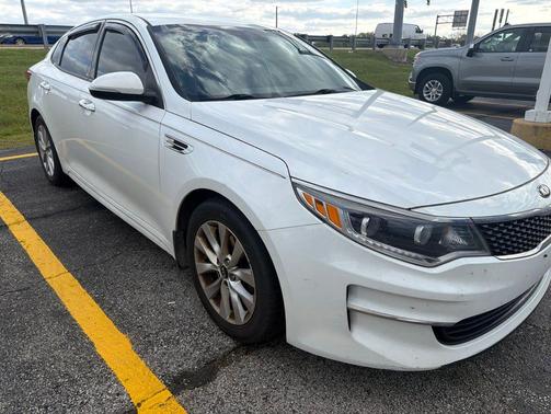 Snow White Pearl 2016 Kia Optima EX