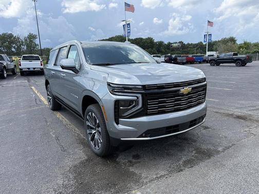 2025 Chevrolet Suburban 4WD High Country