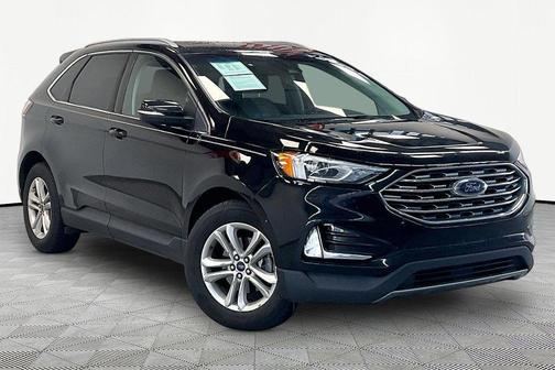 Black Metallic 2020 Ford Edge SEL