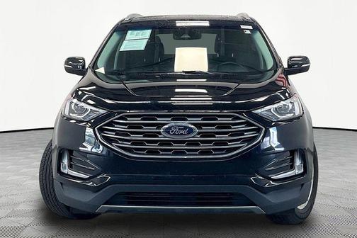 Black Metallic 2020 Ford Edge SEL