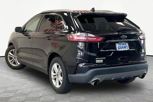 Black Metallic 2020 Ford Edge SEL