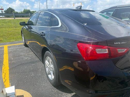 Ash 2022 Chevrolet Malibu 1LS