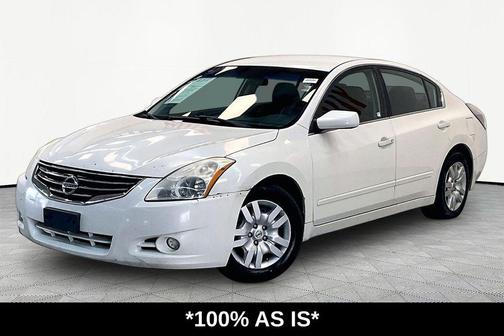 Winter Frost Pearl 2011 Nissan Altima 2.5 S