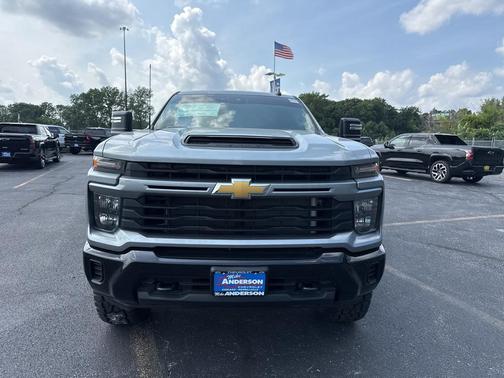 2025 Chevrolet Silverado 2500 Custom