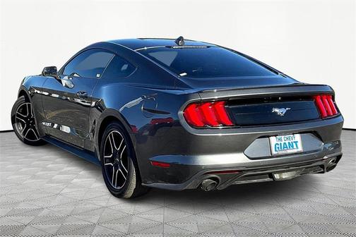 2020 Ford Mustang EcoBoost