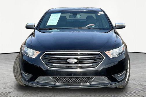 TUXEDO BLACK METALLIC 2015 Ford Taurus Limited