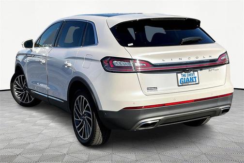 2019 Lincoln Nautilus Reserve
