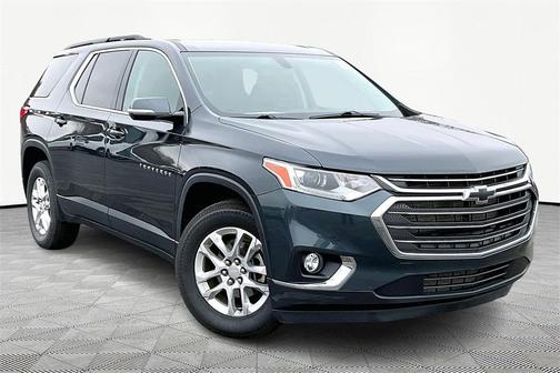 2020 Chevrolet Traverse LT Cloth