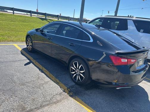 Black Metallic 2020 Chevrolet Malibu FWD RS