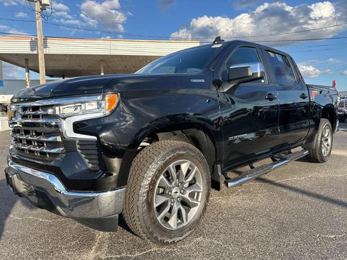 2025 Chevrolet Silverado 1500 LT