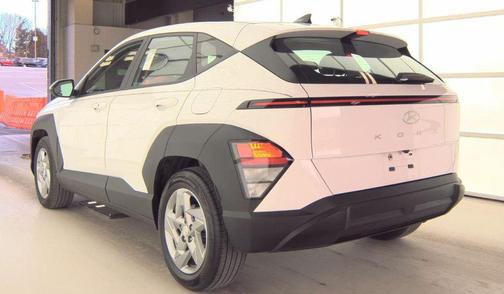 2024 Hyundai KONA SE