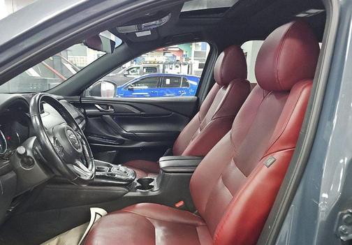 2023 Mazda CX-9 Carbon Edition