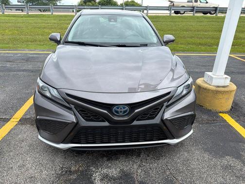 Predawn Gray Mica 2021 Toyota Camry XSE
