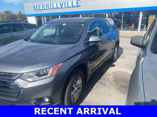 2020 Chevrolet Traverse LT Cloth