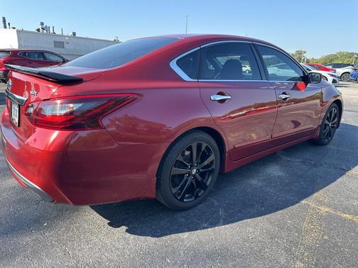2017 Nissan Altima 2.5 SR