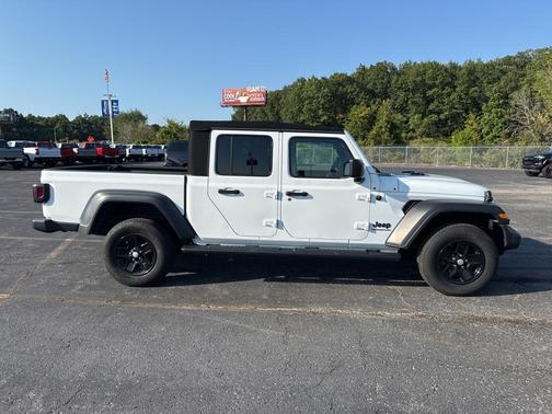 2020 Jeep Gladiator Sport S