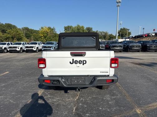 2020 Jeep Gladiator Sport S