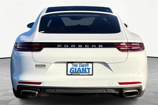 2020 Porsche Panamera 4
