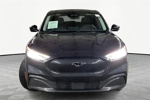 2022 Ford Mustang Mach-E California Route 1