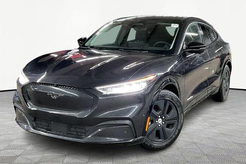 2022 Ford Mustang Mach-E California Route 1