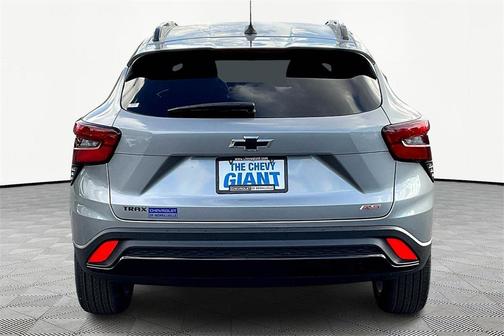 2026 Chevrolet Trax FWD 2RS