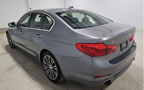 Bluestone Metallic 2019 BMW 530 xDrive