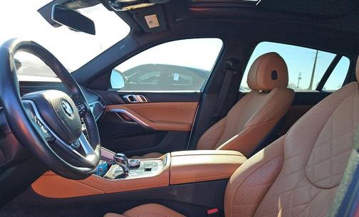 2023 BMW X6 xDrive40i