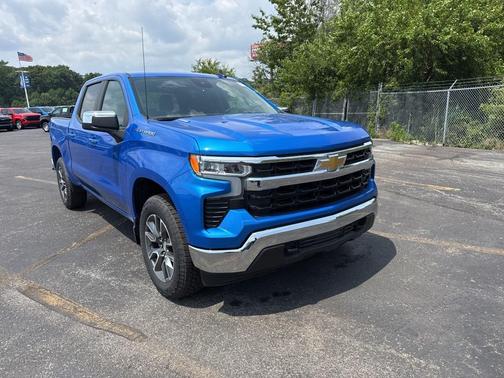 2025 Chevrolet Silverado 1500 LT