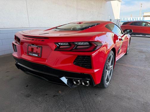2026 Chevrolet Corvette Stingray w/1LT