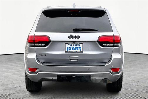 2021 Jeep Grand Cherokee Laredo