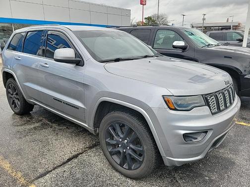 2021 Jeep Grand Cherokee Laredo