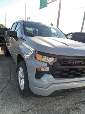 2024 Chevrolet Silverado 1500 Custom