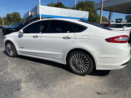 2013 Ford Fusion Hybrid Titanium