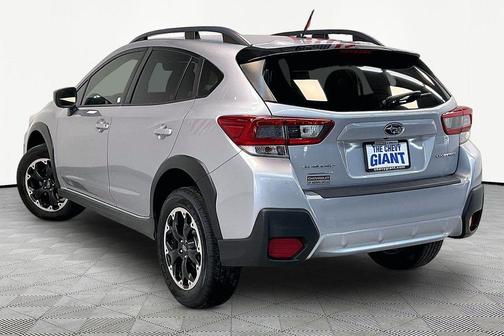 Ice Silver Metallic 2022 Subaru Crosstrek Base