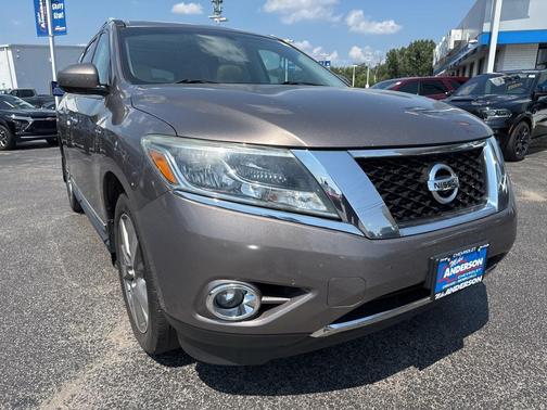 2013 Nissan Pathfinder Platinum
